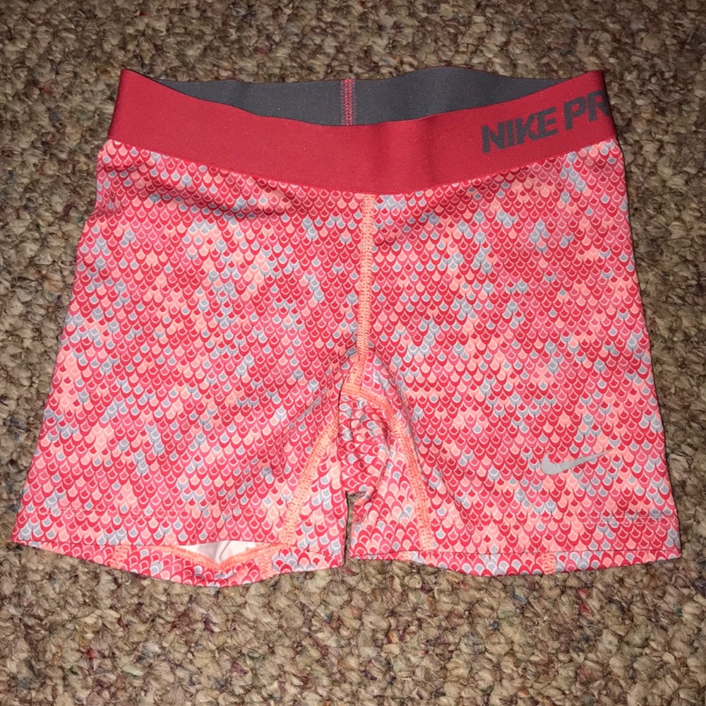 xs nike pro athletic spandex